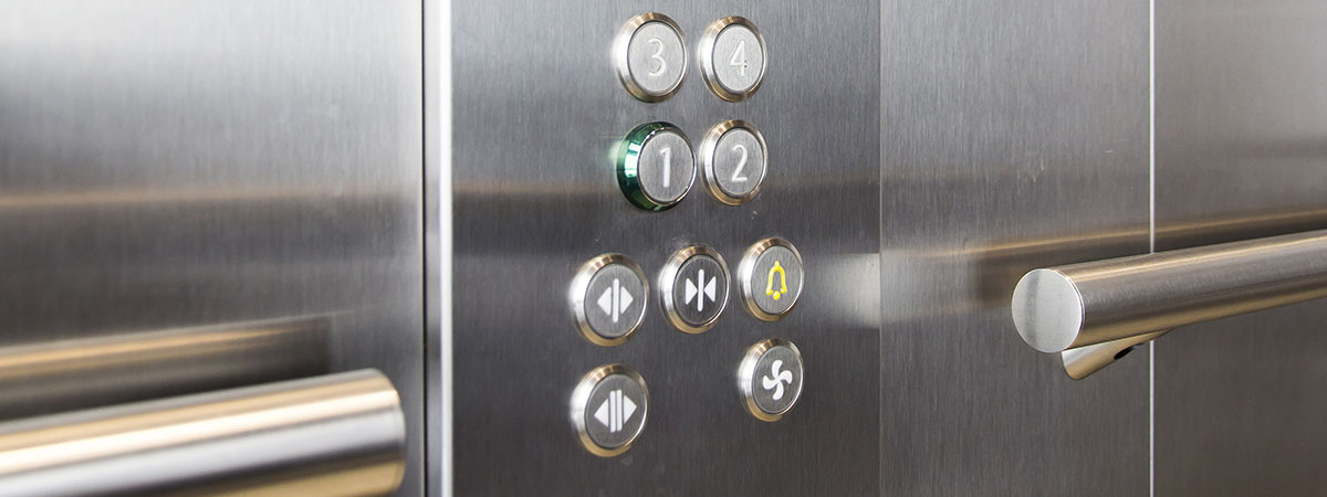 ATS Aufzugtechnik Seiffert - Aufzug Tableau und Handlauf